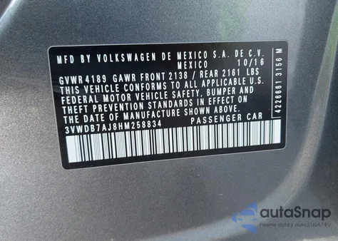 2017 Volkswagen Jetta 1.4T Se z USA, uszkodzony, nr VIN 3VWDB7AJ8HM258834